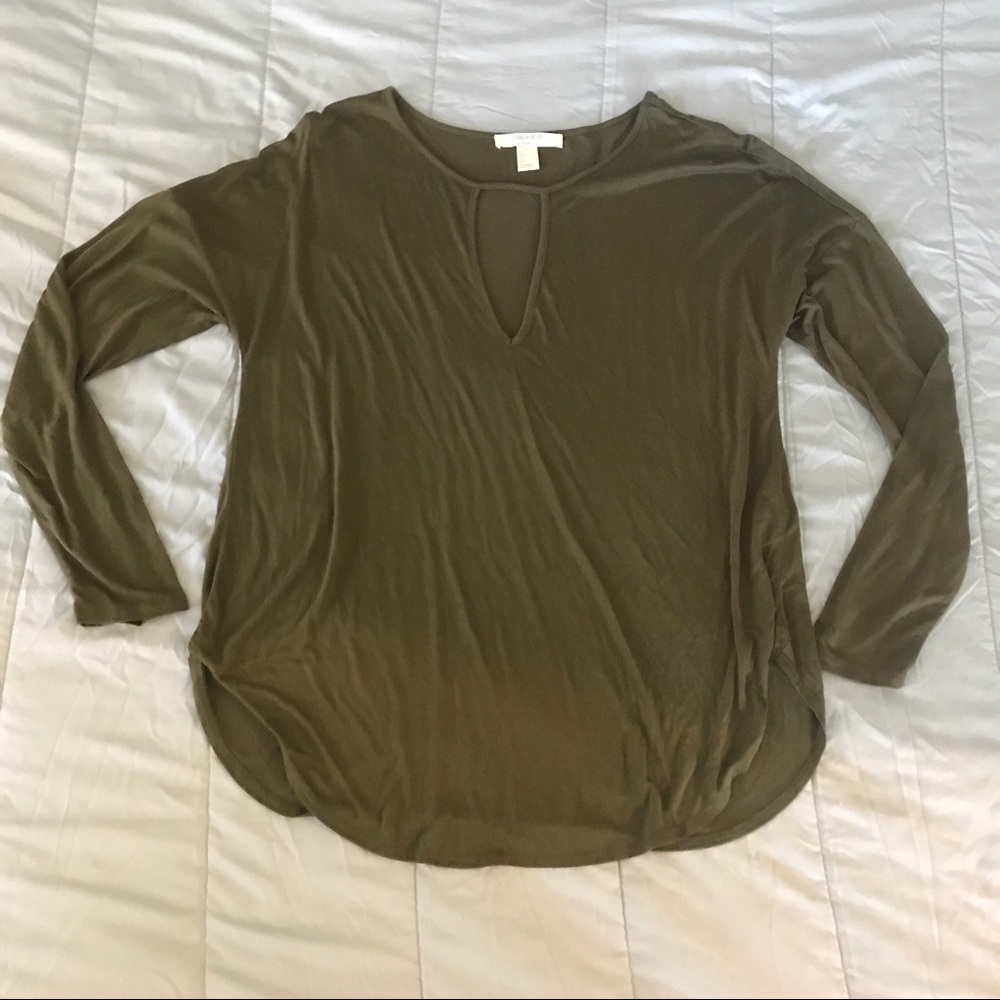 F21 Olive Contemporary Dolman Top size small